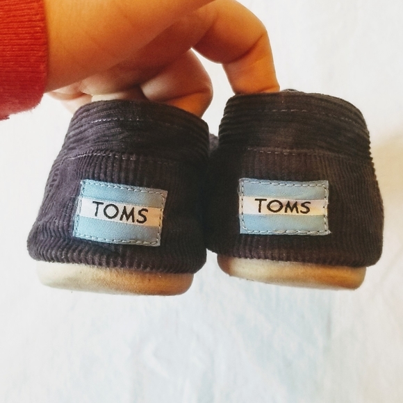 Tom's Purple Classic Corduroy Slip-On - Picture 4 of 5